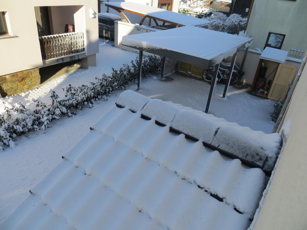 Frankfurt Bed & Breakfast Francfort-sur-le-Main Extérieur photo