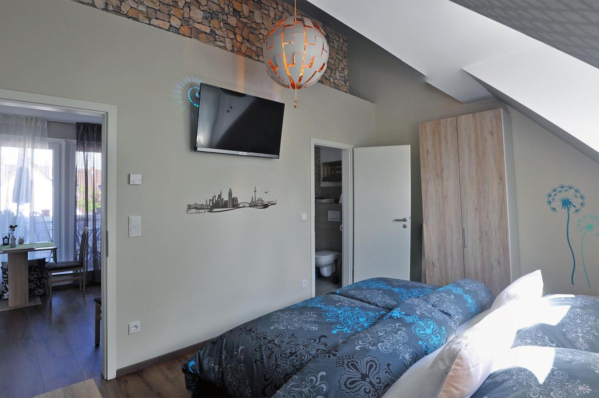 Frankfurt Bed & Breakfast Francfort-sur-le-Main Extérieur photo